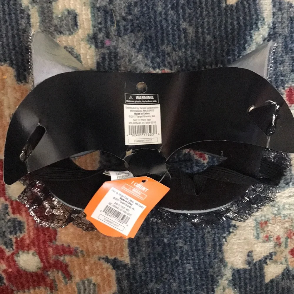 Jeweled and Lace Cat Masquerade Mask